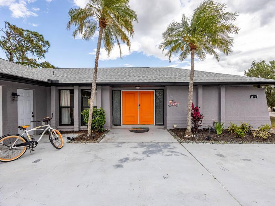 Englewood, Manasota Keys - 2 Bedroom Luxury Villa, Pool, Game Room, 6 Min To Beaches Next To Canal Exteriör bild